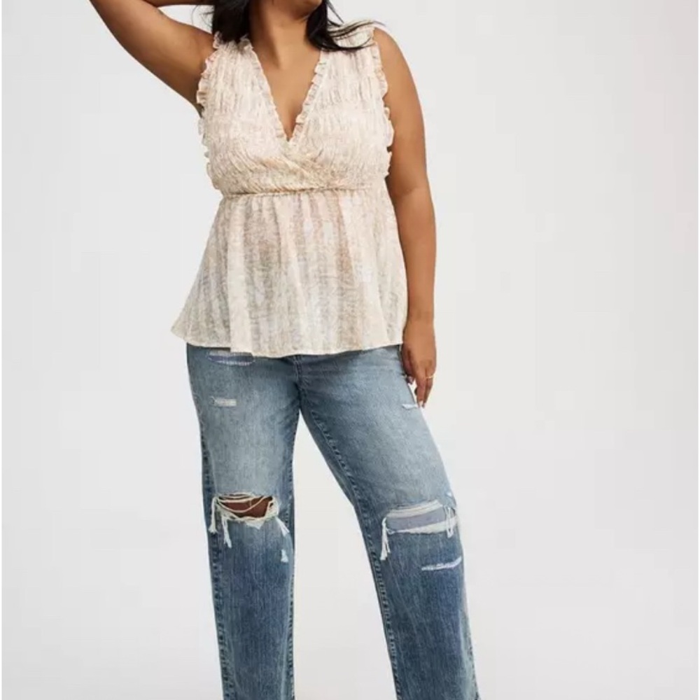 Torrid Surplice Sleeveless Top - Picture 2 of 16